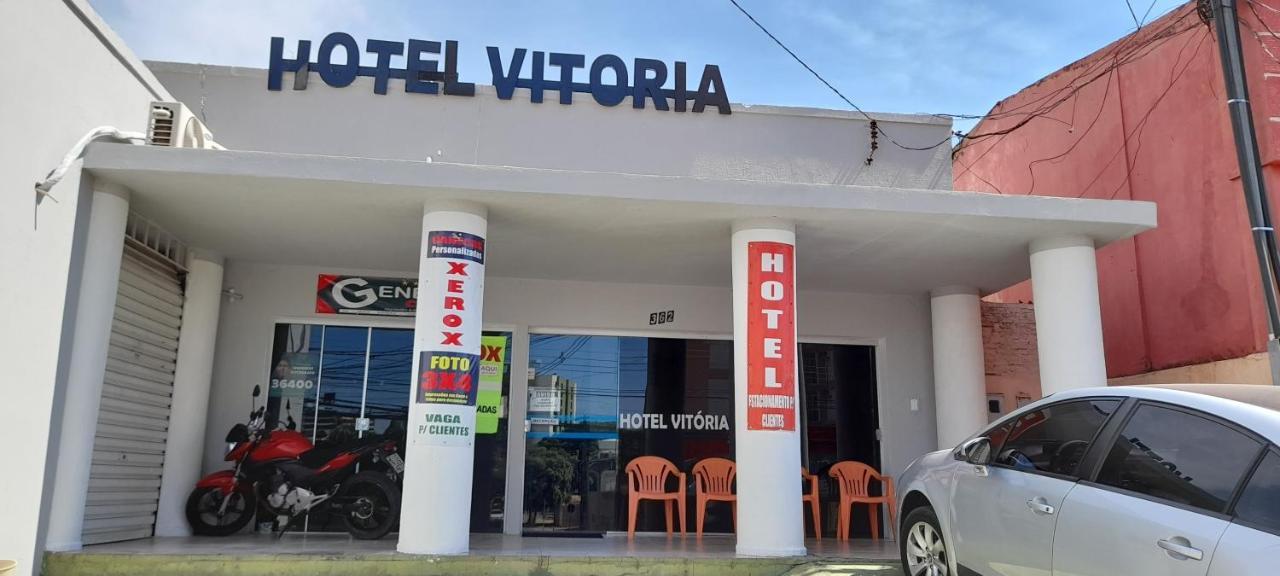Hotel Cuiabá SOB NOVA DIREÇÃO antigo Hotel Vitória Exterior foto